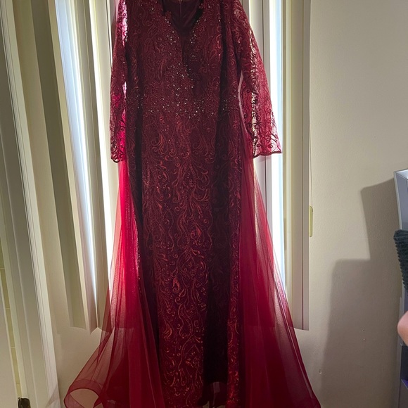 COPY - Beautiful prom/wedding guest dress.worn once - Picture 1 of 3